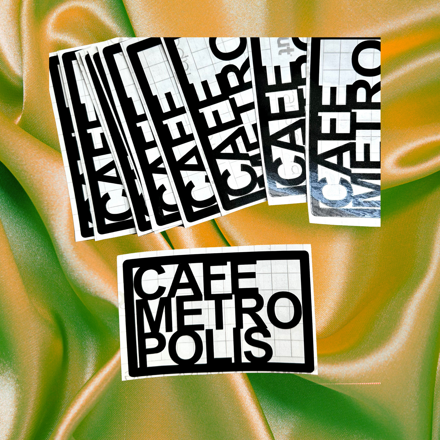 Cafe Metropolis sticker groot