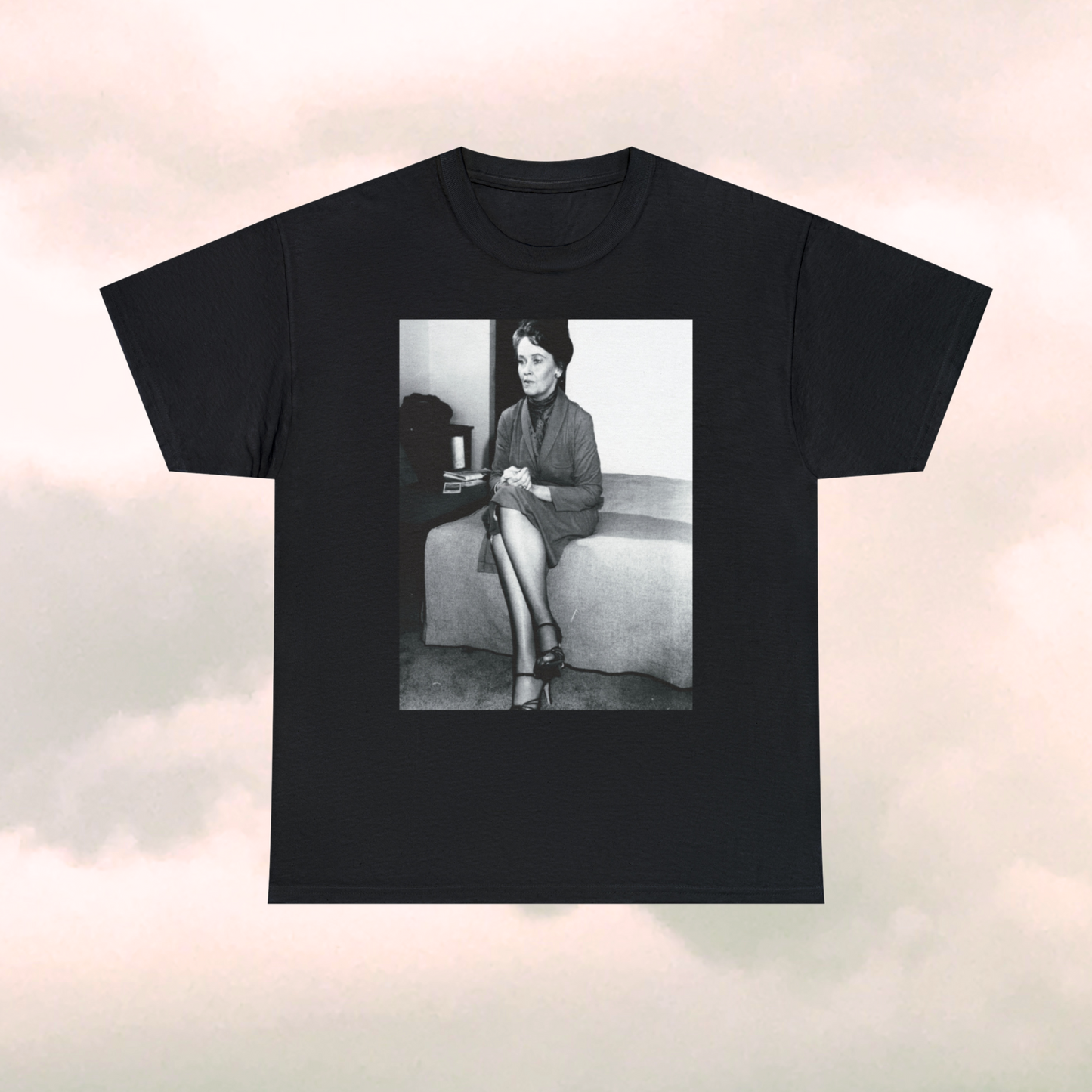 T-shirt Lorraine Warren 